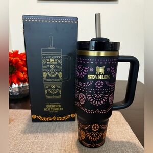 Stanley Quencher H2.0 Tumbler Limited Edition Midnight Catrina